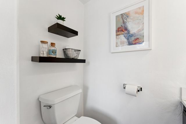 4706 San Pablo Dam Rd., El Sobrante, CA 94803