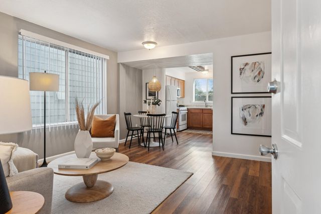 4706 San Pablo Dam Rd., El Sobrante, CA 94803