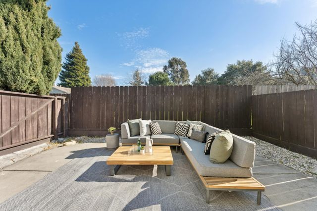 4706 San Pablo Dam Rd., El Sobrante, CA 94803