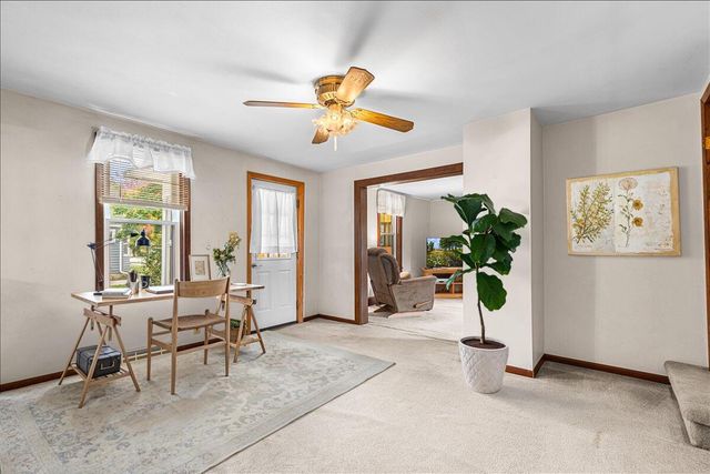 300 W Main STREET, Newburg, WI 53090