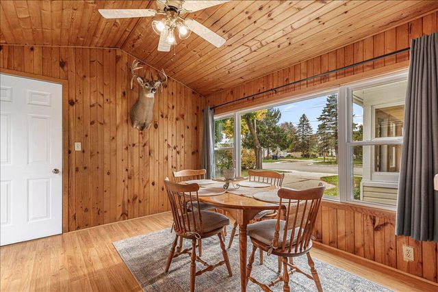 300 W Main STREET, Newburg, WI 53090