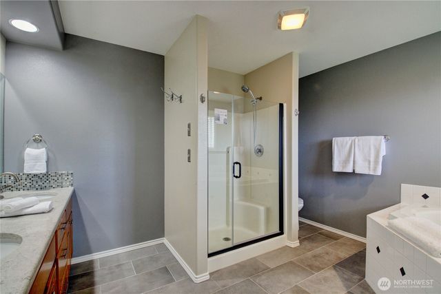 12297 Bayhill Drive, Burlington, WA 98233