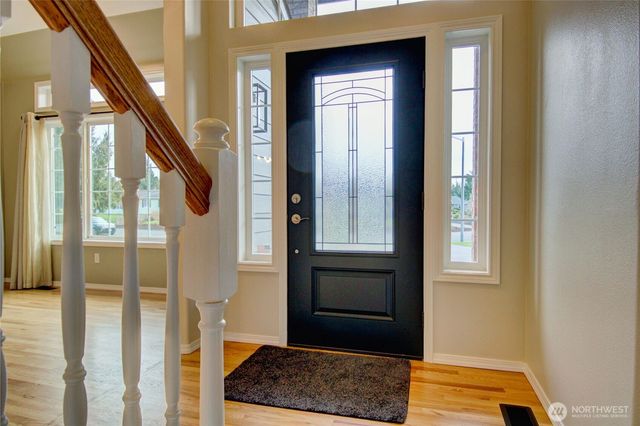 12297 Bayhill Drive, Burlington, WA 98233