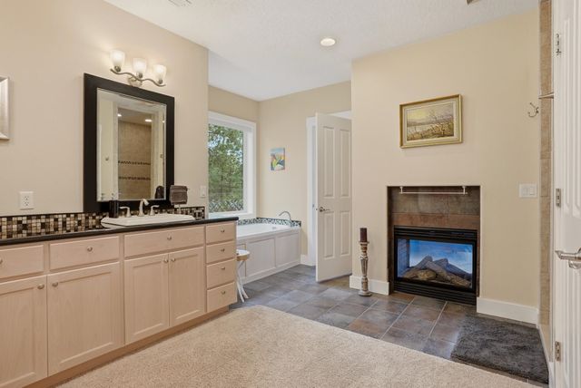 14126 E Forker Ridge Ln, Spokane, WA 99216
