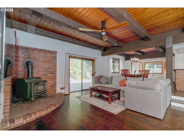 42440 Se WILDCAT MOUNTAIN Dr, Sandy, OR 97055