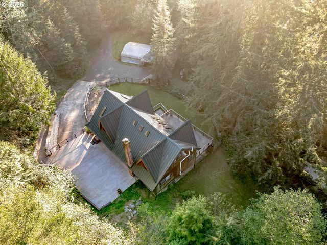 42440 Se WILDCAT MOUNTAIN Dr, Sandy, OR 97055