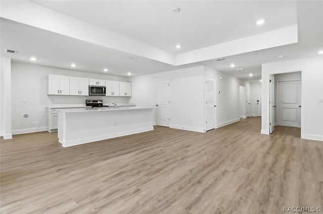 8974 N Athens Drive, Dunnellon, FL 34433