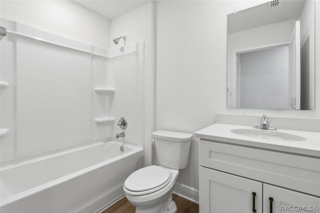8974 N Athens Drive, Dunnellon, FL 34433