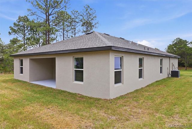 8974 N Athens Drive, Dunnellon, FL 34433