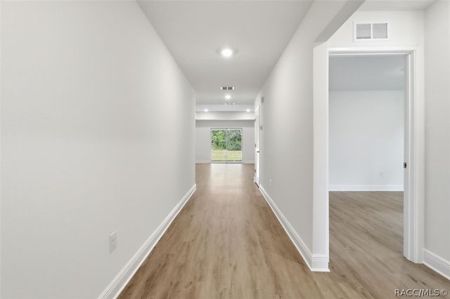 8974 N Athens Drive, Dunnellon, FL 34433