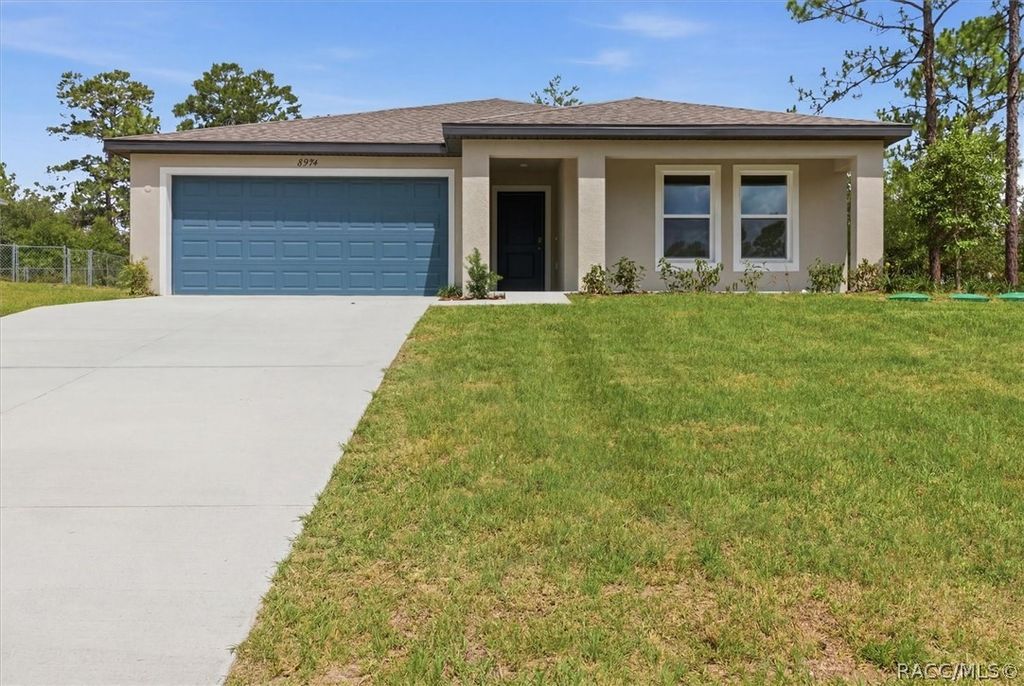 8974 N Athens Drive, Dunnellon, FL 34433