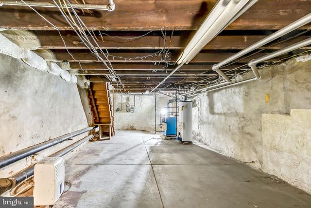 4678 UMBRIA ST, Philadelphia, PA 19127