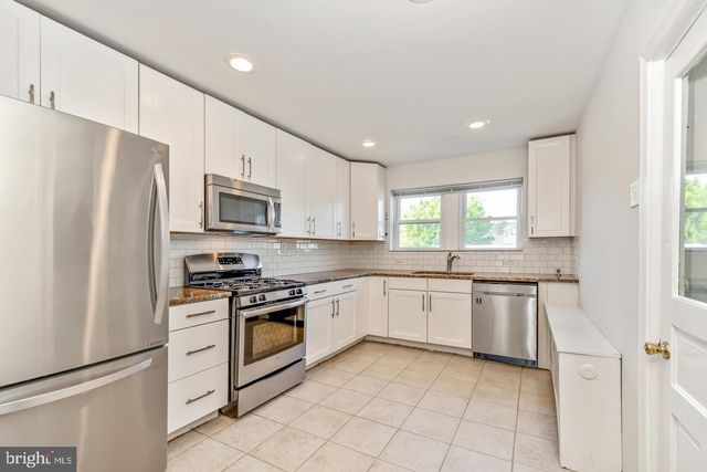4678 UMBRIA ST, Philadelphia, PA 19127
