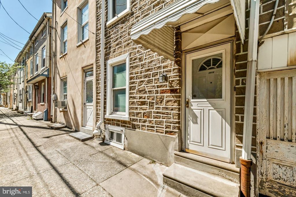 4678 UMBRIA ST, Philadelphia, PA 19127