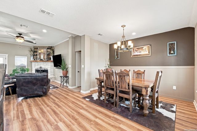 12778 FM 1346, St Hedwig, TX 78152