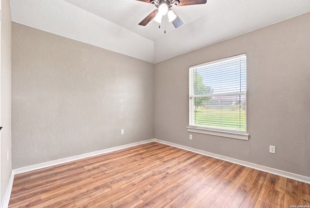 12778 FM 1346, St Hedwig, TX 78152