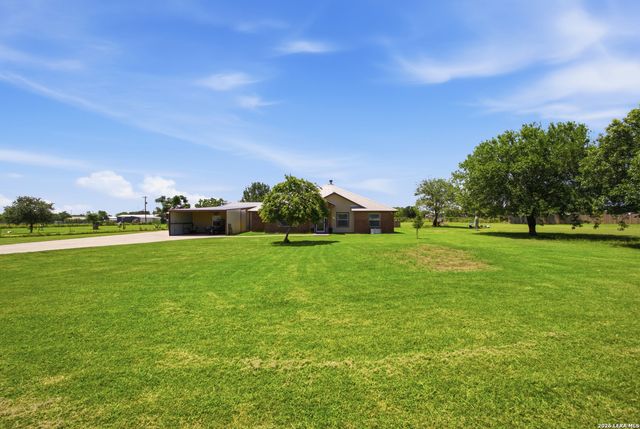 12778 FM 1346, St Hedwig, TX 78152