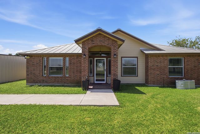 12778 FM 1346, St Hedwig, TX 78152