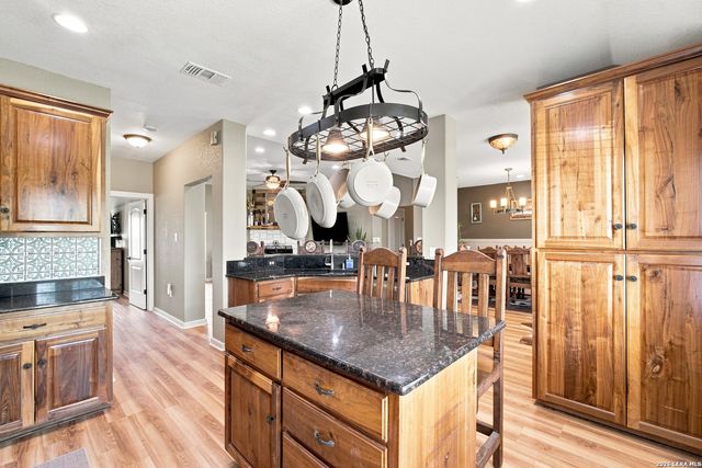 12778 FM 1346, St Hedwig, TX 78152