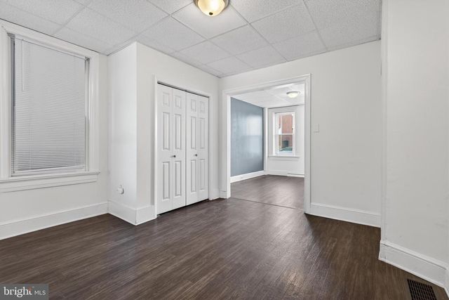 525 WALNUT ST, Columbia, PA 17512