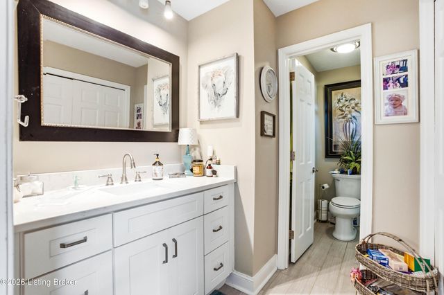 468 Oak Crest Dr, Shelbyville, KY 40065