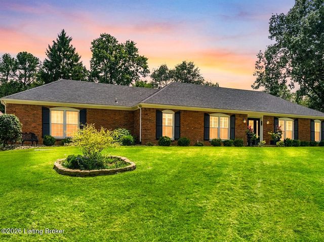 468 Oak Crest Dr, Shelbyville, KY 40065