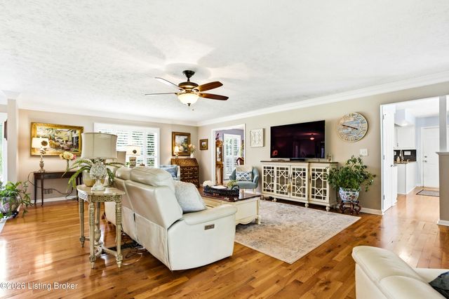 468 Oak Crest Dr, Shelbyville, KY 40065