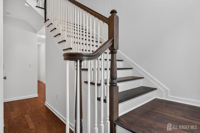 247 Bradley Drive, Wood-ridge, NJ 07075