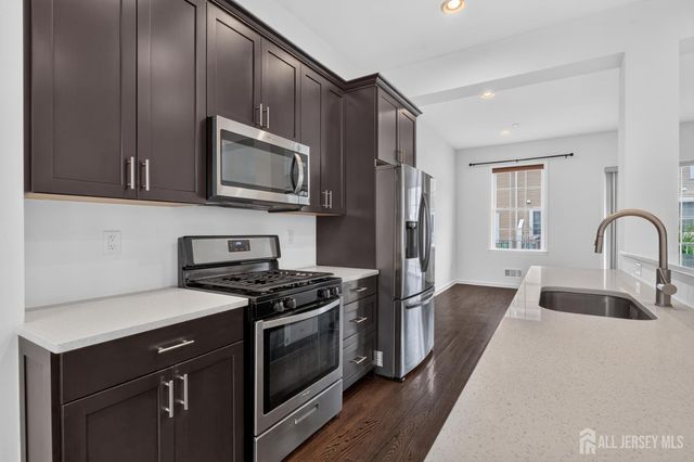 247 Bradley Drive, Wood-ridge, NJ 07075