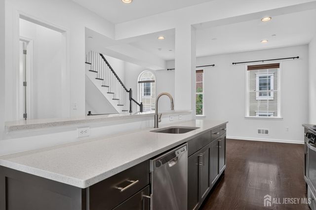 247 Bradley Drive, Wood-ridge, NJ 07075