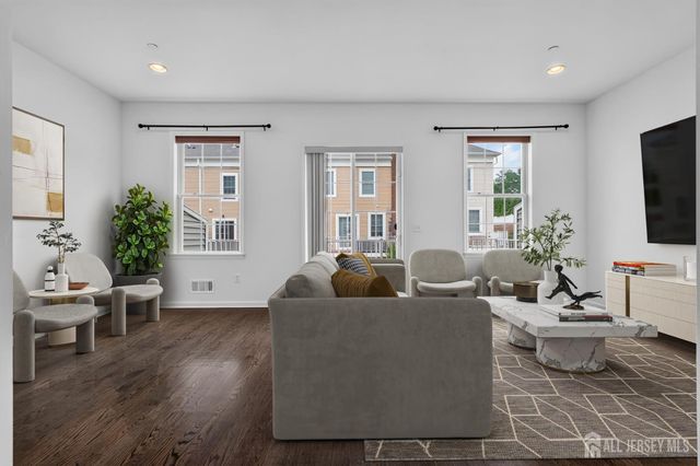 247 Bradley Drive, Wood-ridge, NJ 07075