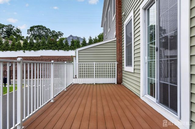 247 Bradley Drive, Wood-ridge, NJ 07075