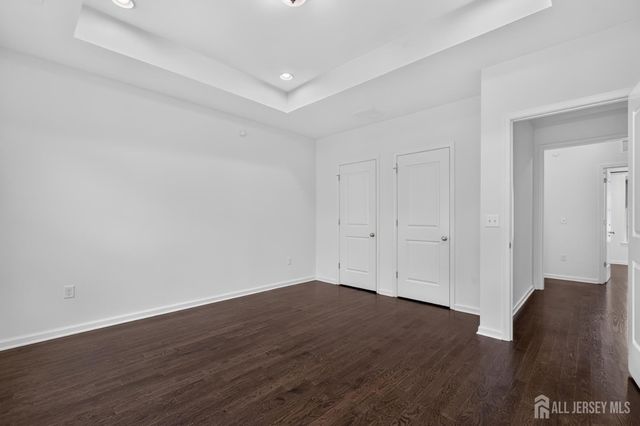 247 Bradley Drive, Wood-ridge, NJ 07075