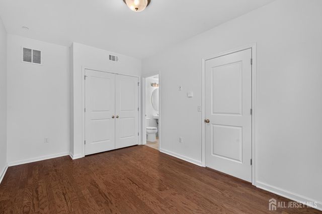 247 Bradley Drive, Wood-ridge, NJ 07075