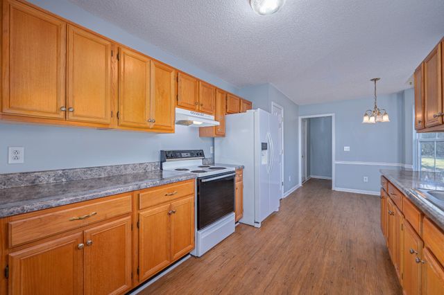 1026 Gary Ct, Murfreesboro, TN 37128