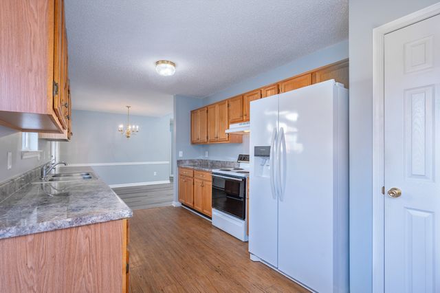 1026 Gary Ct, Murfreesboro, TN 37128