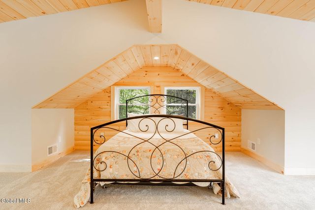 131 Powderhorn Way, Argyle, NY 12823