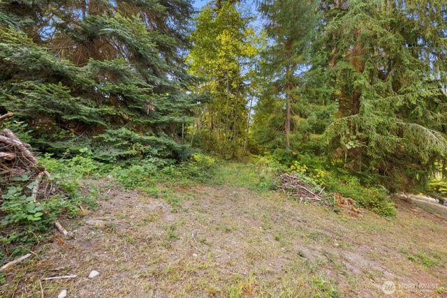 2689 SE Camano Drive, Camano Island, WA 98282