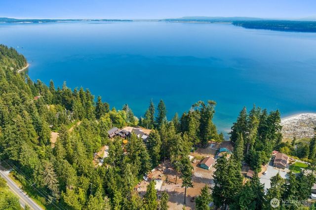 2689 SE Camano Drive, Camano Island, WA 98282