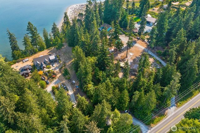 2689 SE Camano Drive, Camano Island, WA 98282