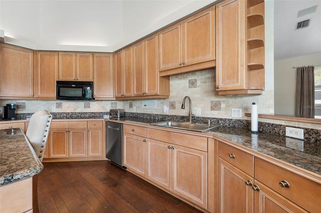 8612 OLDBRIDGE LANE, Orlando, FL 32819