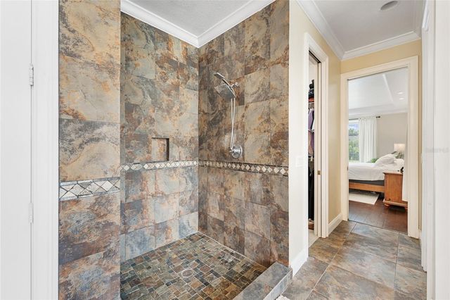 8612 OLDBRIDGE LANE, Orlando, FL 32819