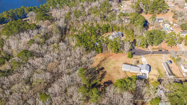 325 Linden Court, Moncks Corner, SC 29461