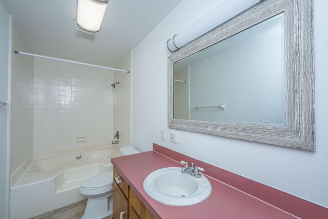 325 Linden Court, Moncks Corner, SC 29461