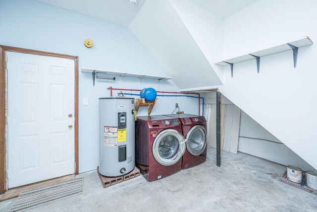 325 Linden Court, Moncks Corner, SC 29461