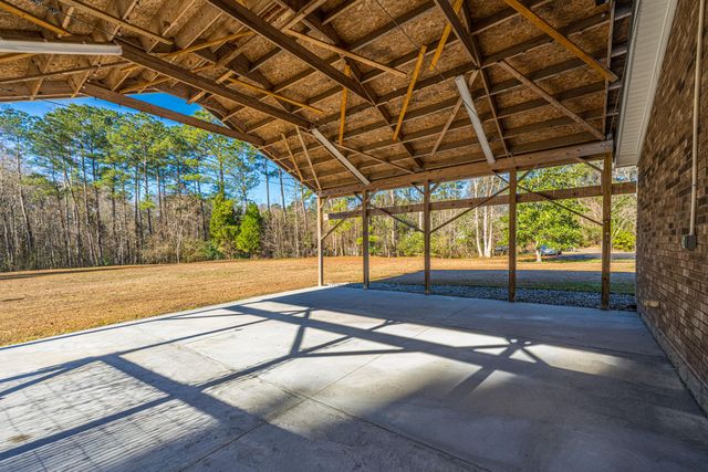 325 Linden Court, Moncks Corner, SC 29461