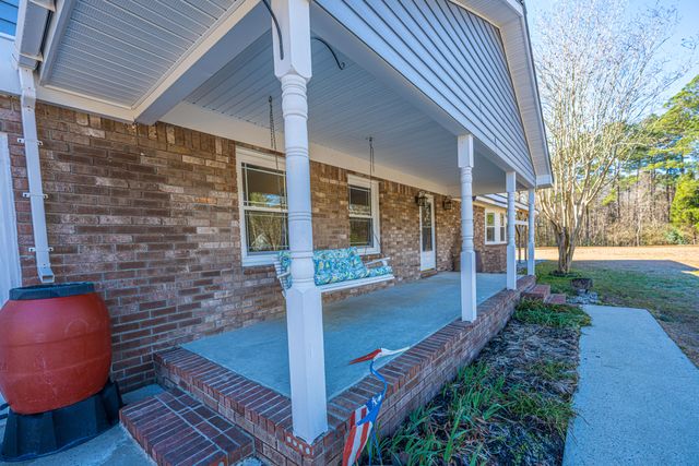 325 Linden Court, Moncks Corner, SC 29461