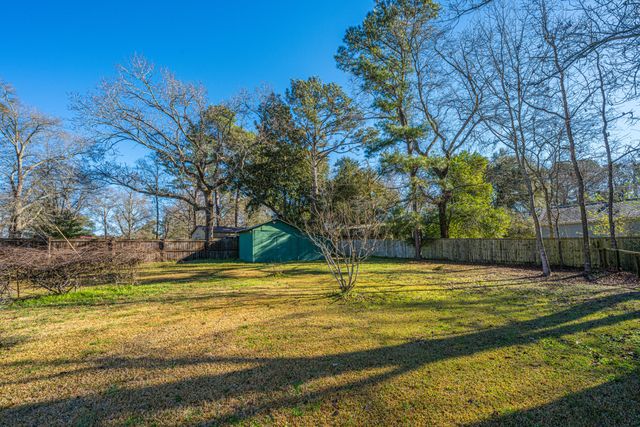 325 Linden Court, Moncks Corner, SC 29461