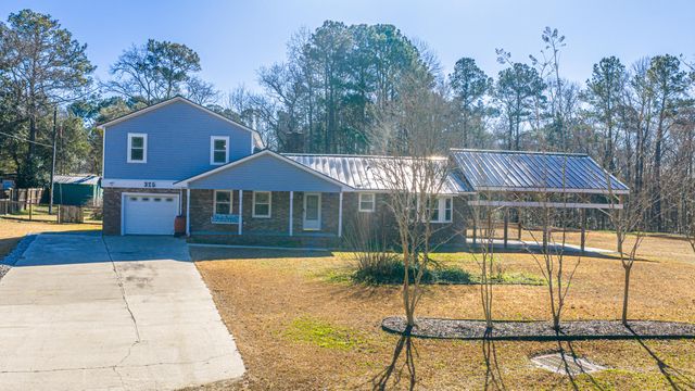 325 Linden Court, Moncks Corner, SC 29461