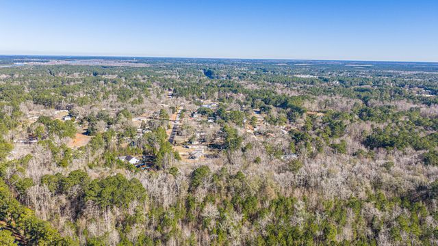 325 Linden Court, Moncks Corner, SC 29461